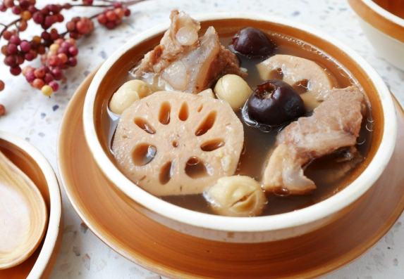 蓮藕排骨湯做法