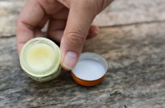 白花油使用方法