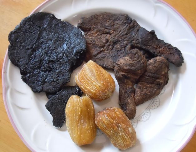 熟地黃泡水功效 熟地黃泡水功效