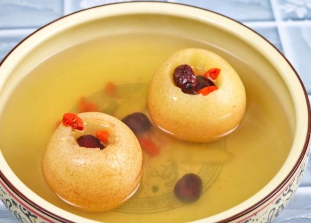 冰糖燉雪梨做法