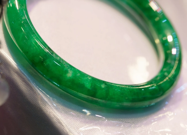 翡翠與玉的區別