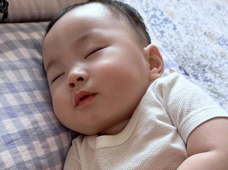 嬰兒作息時間表