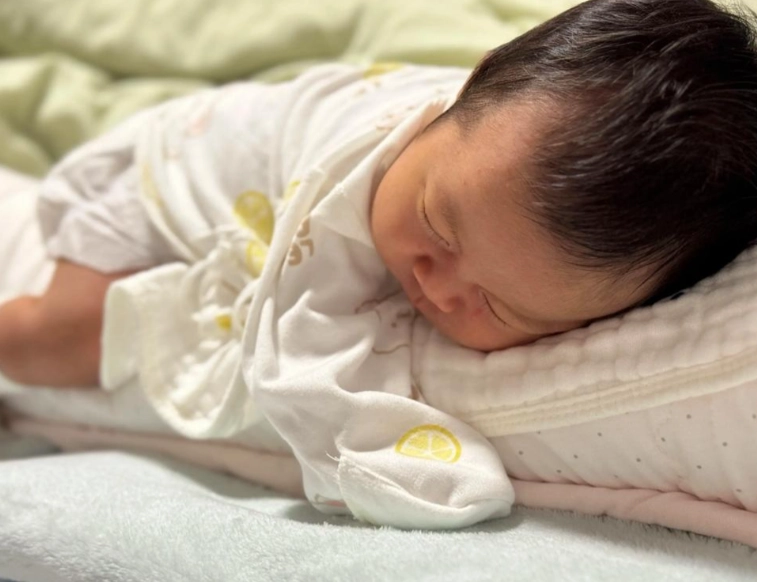 2個月寶寶睡眠時間