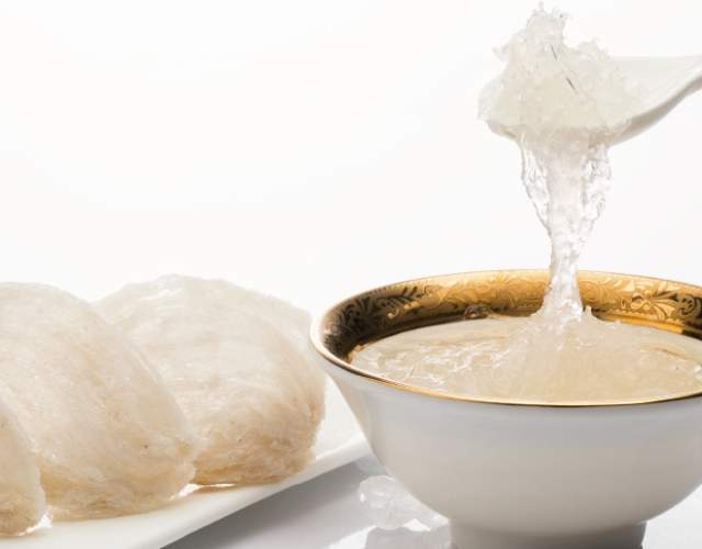 長期吃燕窩好處與風險全解析：從功效到禁忌的完整指南