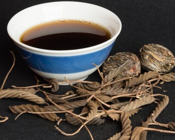 生化湯副作用全解析：產後媽媽必知的風險與安全指南