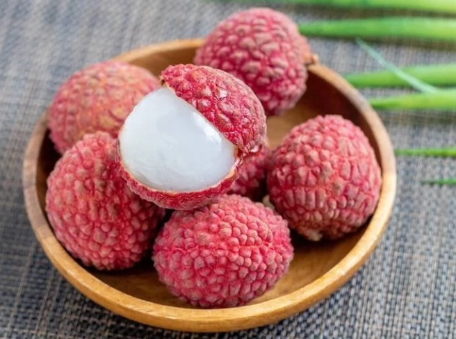 荔枝壞處全解析：過量食用的健康風險與安全指南