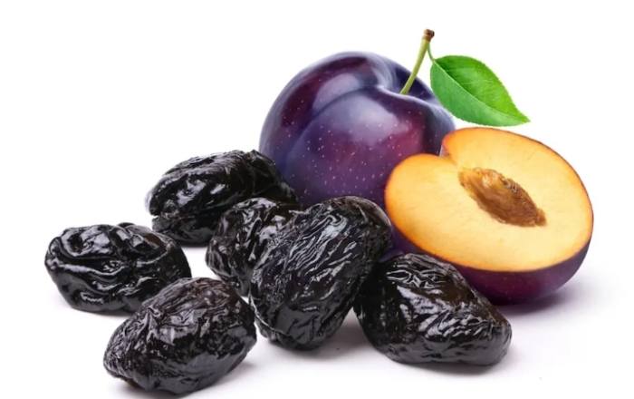 黑棗西梅完整指南：健康益處、實用食譜與常見問題全解析