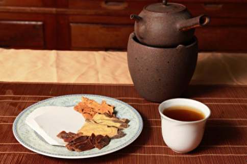 四君子湯功效禁忌全解析：補氣健脾的關鍵知識與注意事項