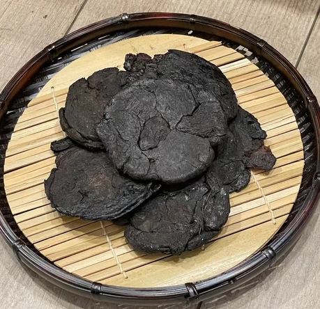 熟地的副作用全解析：常見不良反應與安全使用指南