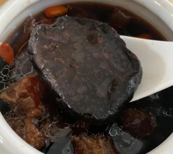 肉蓯蓉湯水完整指南：功效、做法與禁忌全解析