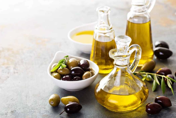 橄欖不能跟什麼一起吃？完整禁忌食物清單與健康指南
