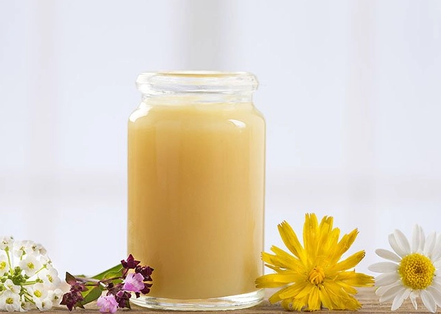 蜂王乳什麼人不能吃？專家揭秘7大禁忌人群與安全食用指南