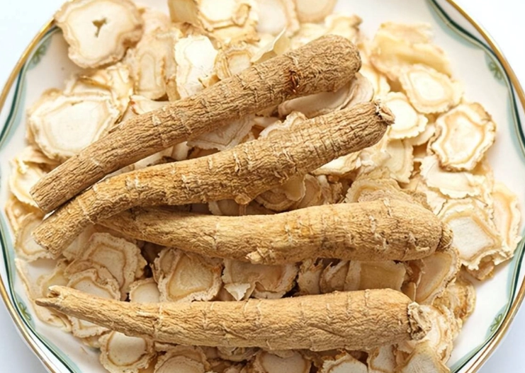 月經來可以吃西洋蔘嗎