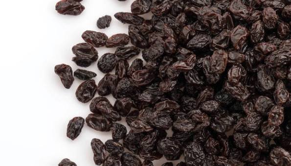 葡萄乾不健康？揭開高糖分陷阱與健康風險真相